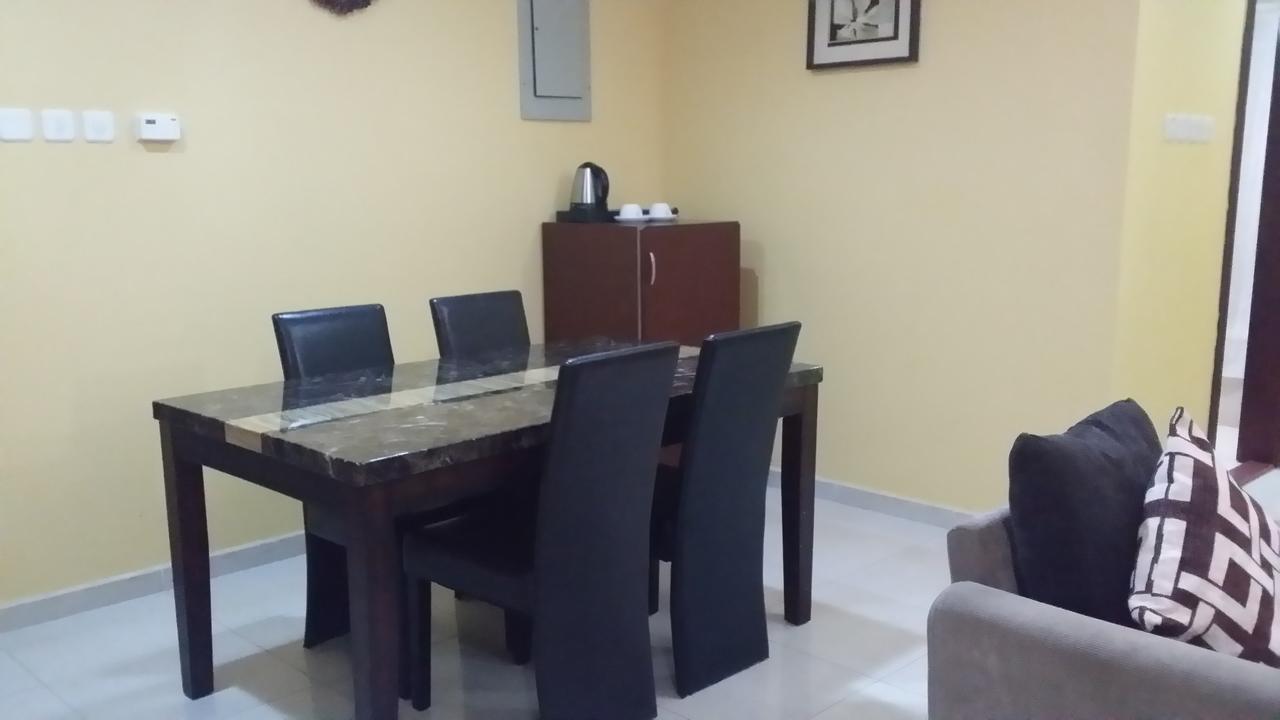 אל בוראיימי Aryana Hotel מראה חיצוני תמונה