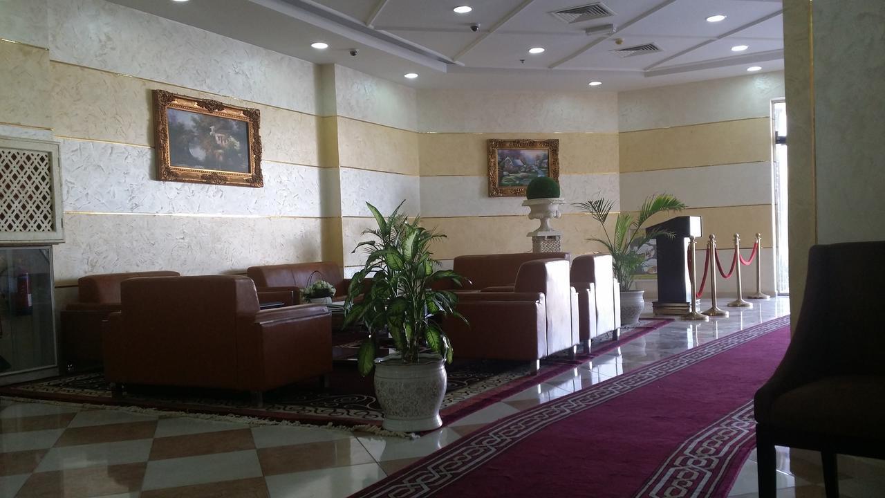 אל בוראיימי Aryana Hotel מראה חיצוני תמונה